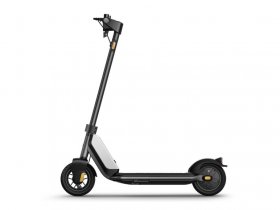 NIU KQi1 Sport E-Scooter