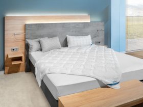 BeCo BeCo Sommer-Bettdecke »Medibett Cotton Soft«, perfekte Klimatisierung, leicht