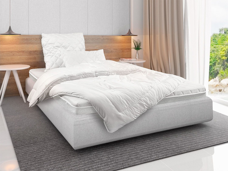 BeCo BeCo Ganzjahres-Bettdecke, Mono-Steppbett »Royal Soft«, medium