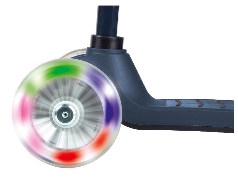 Playtive Scooter / Tri-Scooter, mit Hinterrad-Reibungsbremse