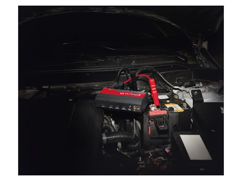 ULTIMATE SPEED® Mobile Autostarthilfe »UMAP 12000 C4«, mit Powerbank und LED-Taschenlampe