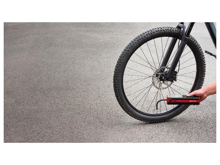 ULTIMATE SPEED® Tragbarer Akku-Kompressor »USKT 60 C4«, mit integrierter LED-Taschenlampe